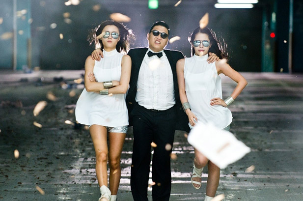 2456259-psy-ladies-gangnam-style-617-409