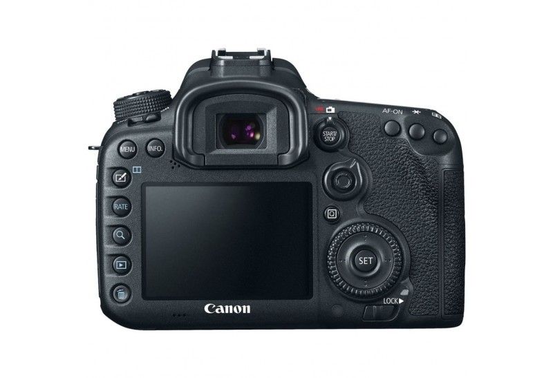 EOS 7D Mark II by Canon